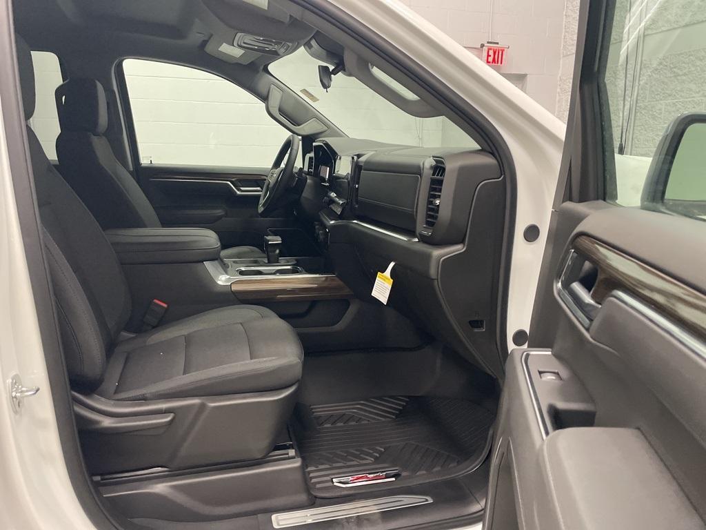 new 2025 Chevrolet Silverado 1500 car, priced at $49,525