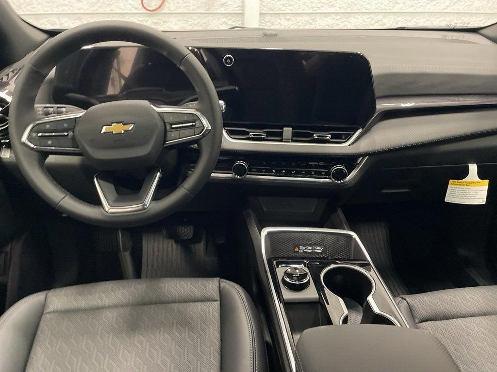 new 2026 Chevrolet Equinox car, priced at $32,440