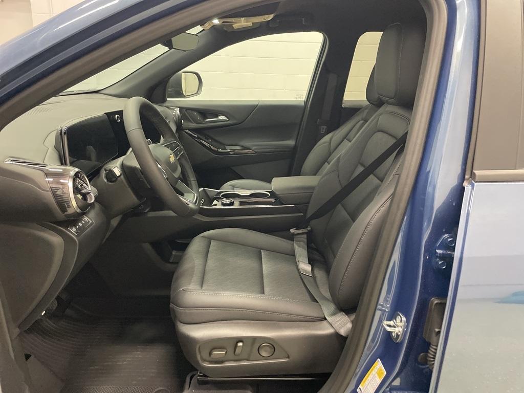 new 2026 Chevrolet Equinox car, priced at $34,199
