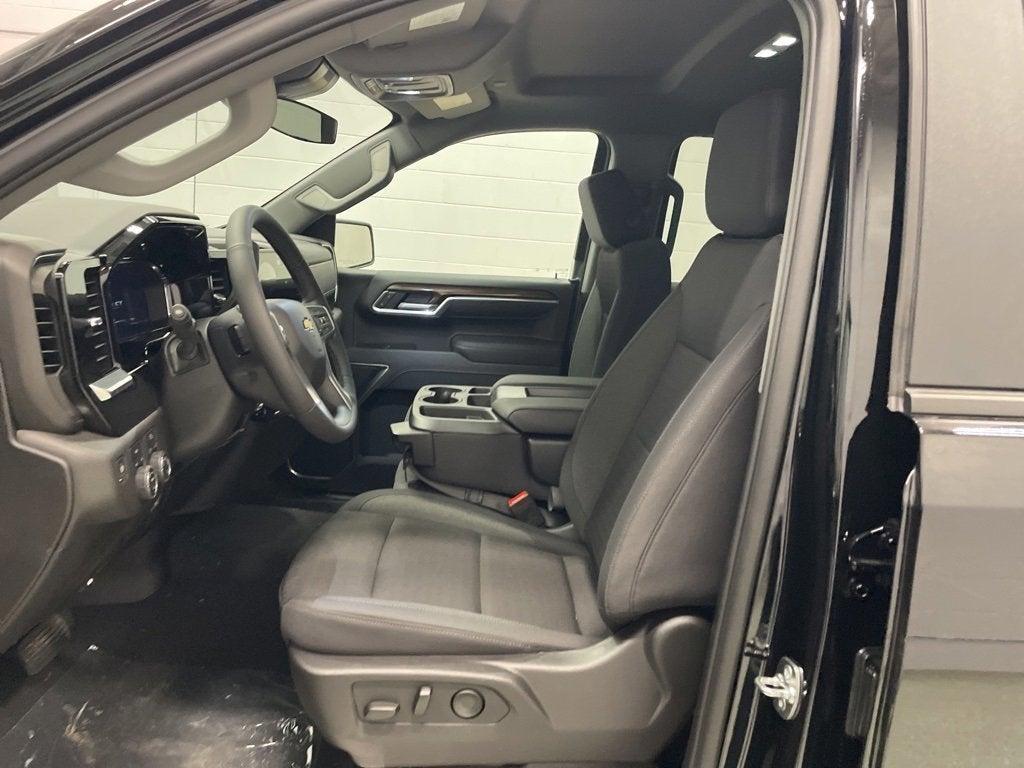 new 2025 Chevrolet Silverado 1500 car, priced at $44,695