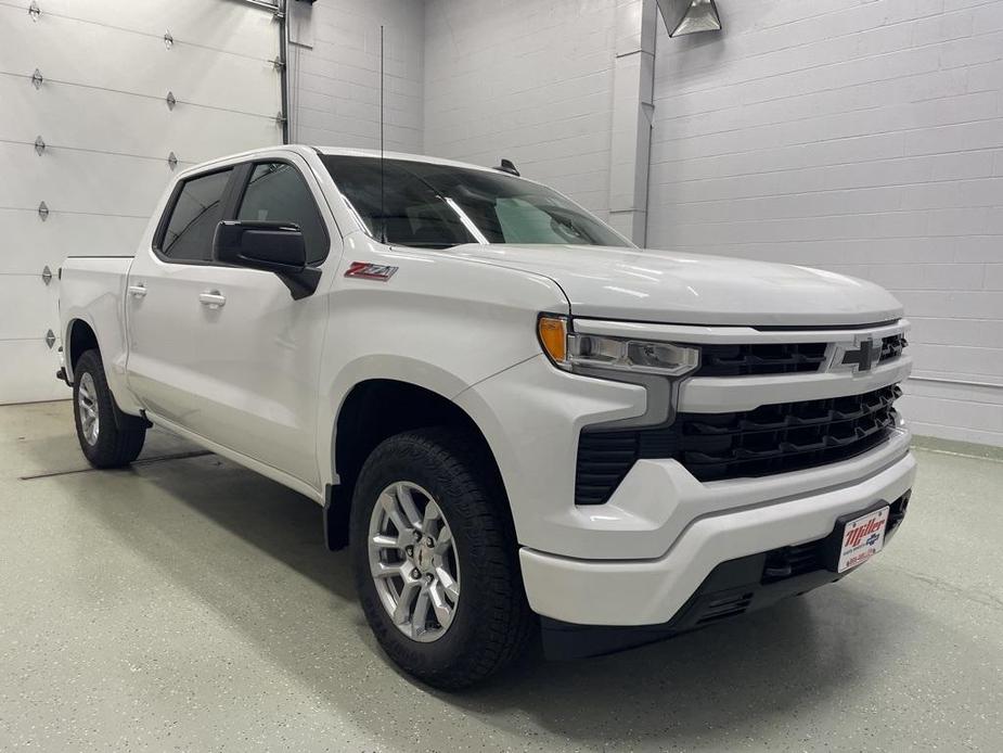 new 2025 Chevrolet Silverado 1500 car, priced at $54,640