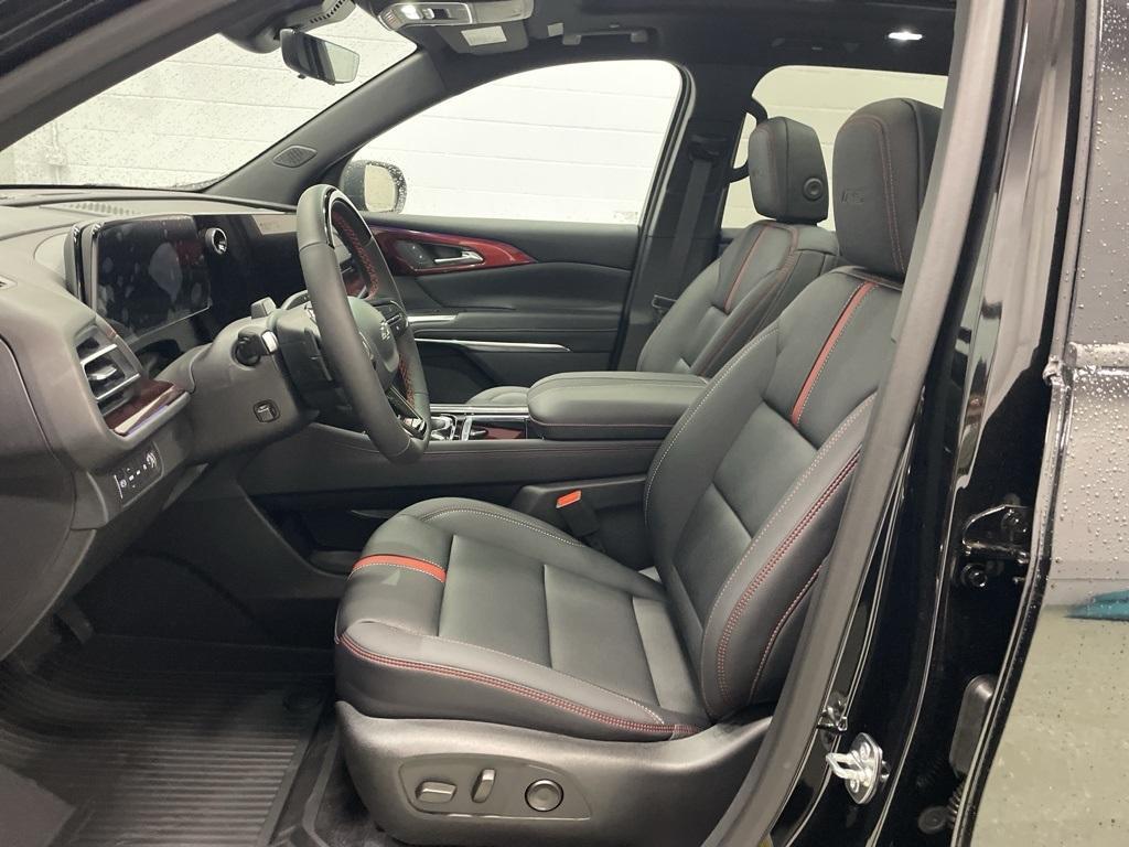 new 2025 Chevrolet Traverse car, priced at $56,845
