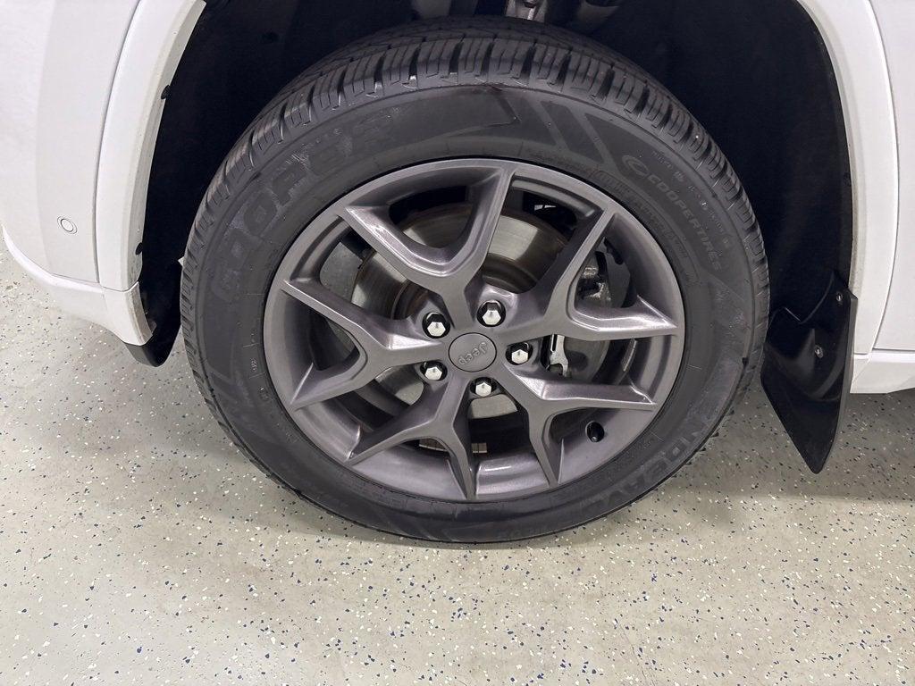 used 2021 Jeep Grand Cherokee car, priced at $26,999