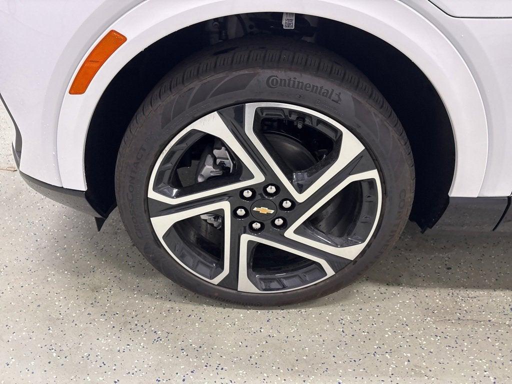 new 2026 Chevrolet Equinox EV car, priced at $43,865