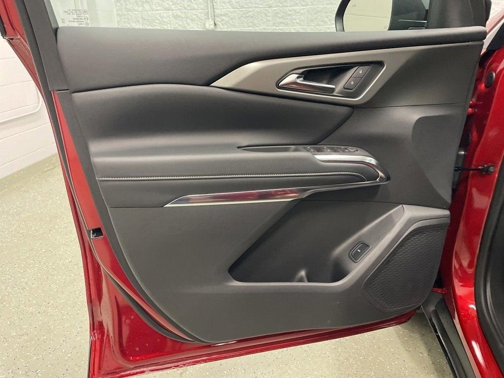 new 2025 Chevrolet Traverse car, priced at $43,499