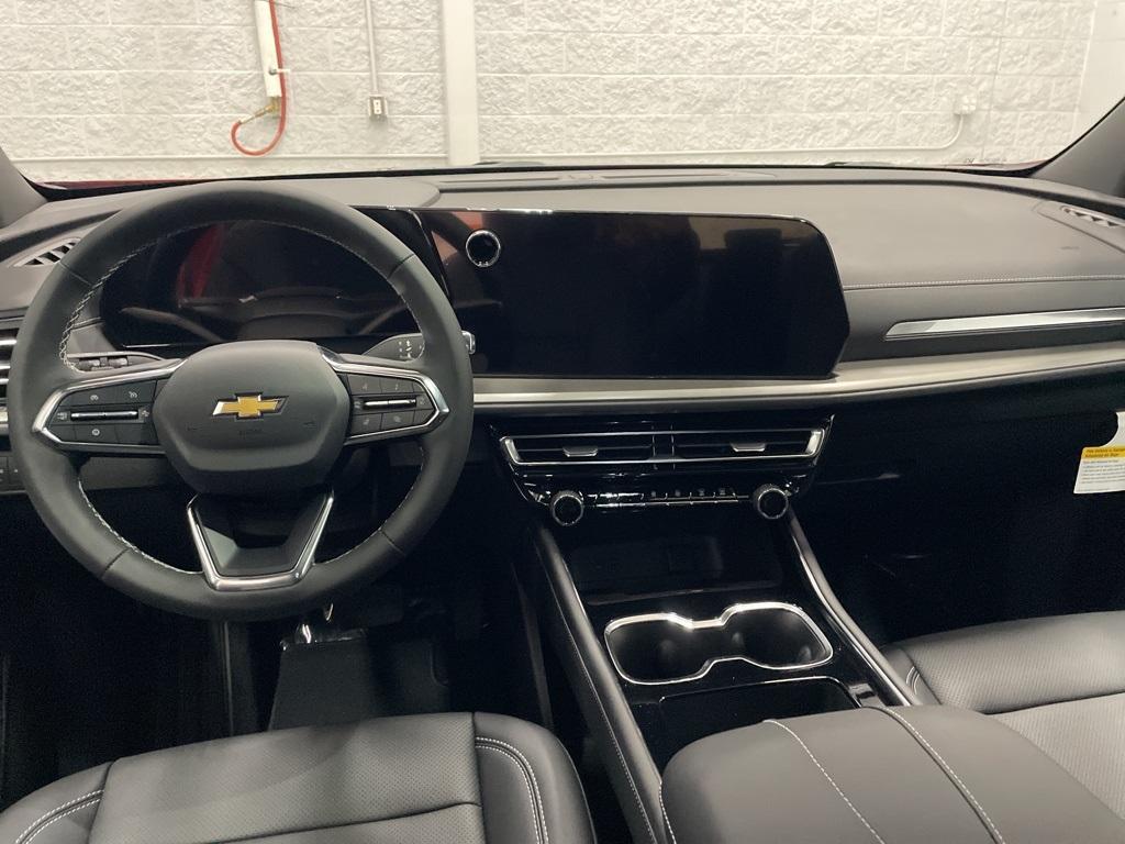 new 2025 Chevrolet Traverse car, priced at $44,190