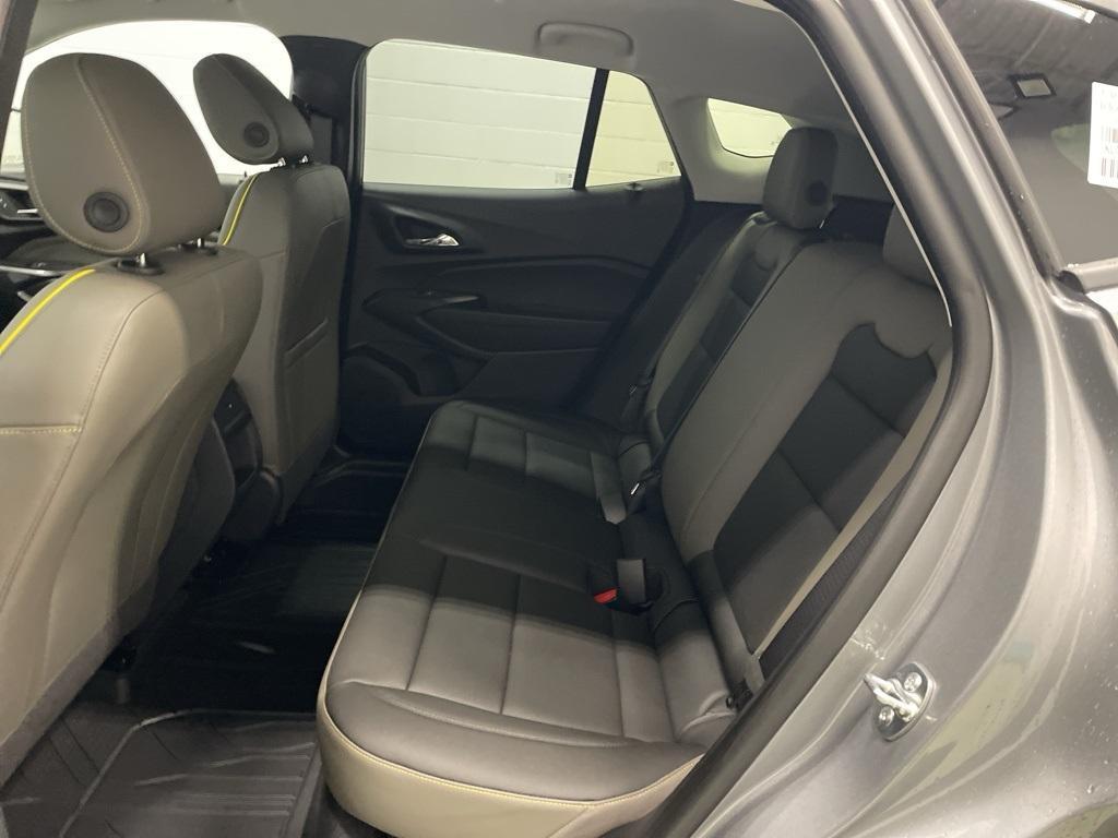 new 2025 Chevrolet Trax car, priced at $25,499