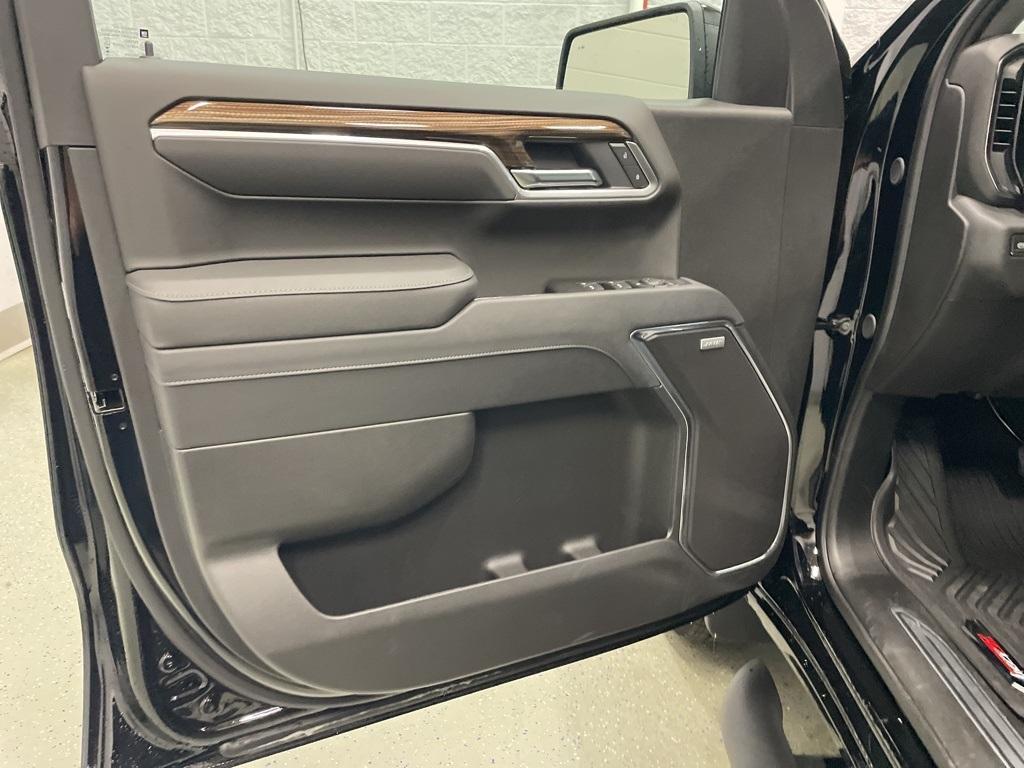 new 2025 Chevrolet Silverado 1500 car, priced at $61,390