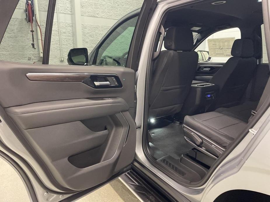 new 2025 Chevrolet Tahoe car, priced at $61,495