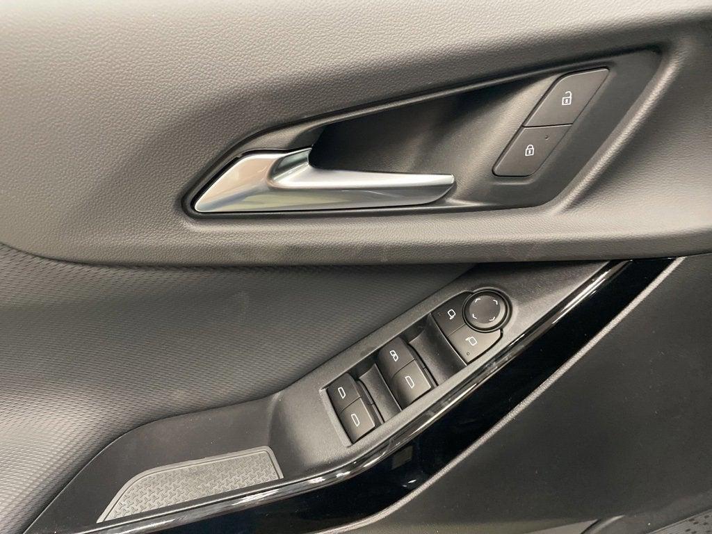 new 2026 Chevrolet Equinox car, priced at $29,999
