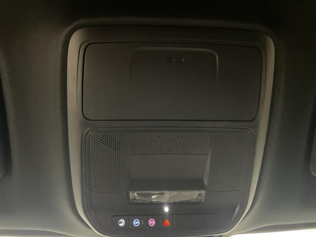new 2025 Chevrolet Traverse car, priced at $47,760