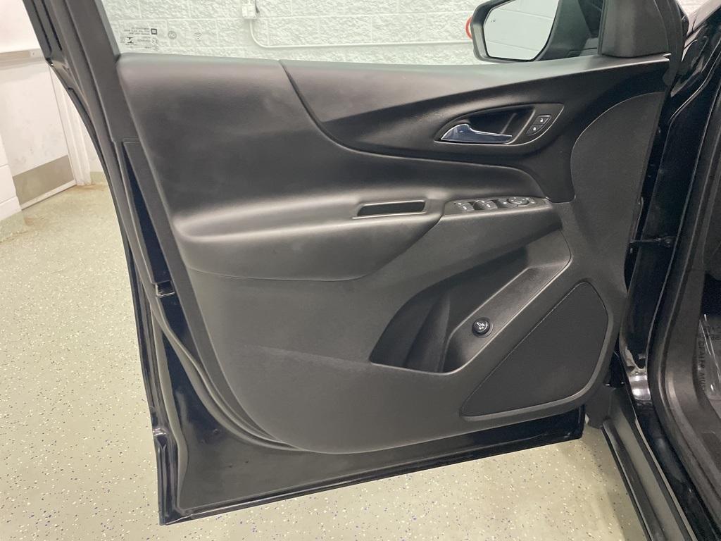 used 2022 Chevrolet Equinox car