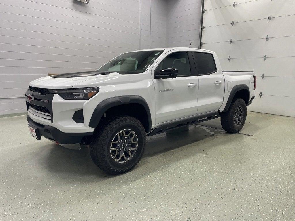 new 2025 Chevrolet Colorado car, priced at $49,095