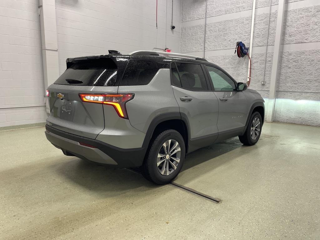 new 2025 Chevrolet Equinox car, priced at $31,240