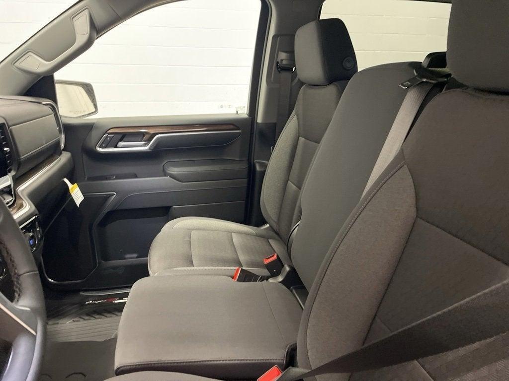 new 2025 Chevrolet Silverado 1500 car, priced at $50,005