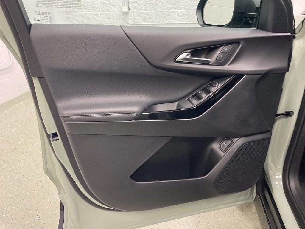 new 2026 Chevrolet Equinox car, priced at $32,850