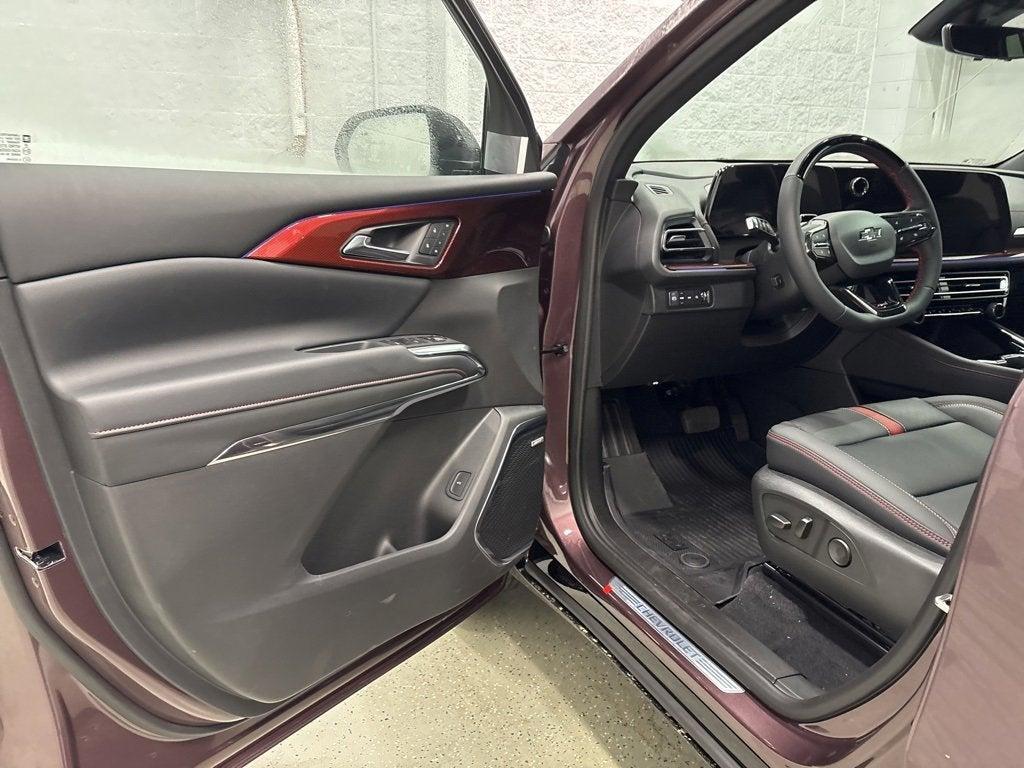 new 2026 Chevrolet Traverse car, priced at $56,999