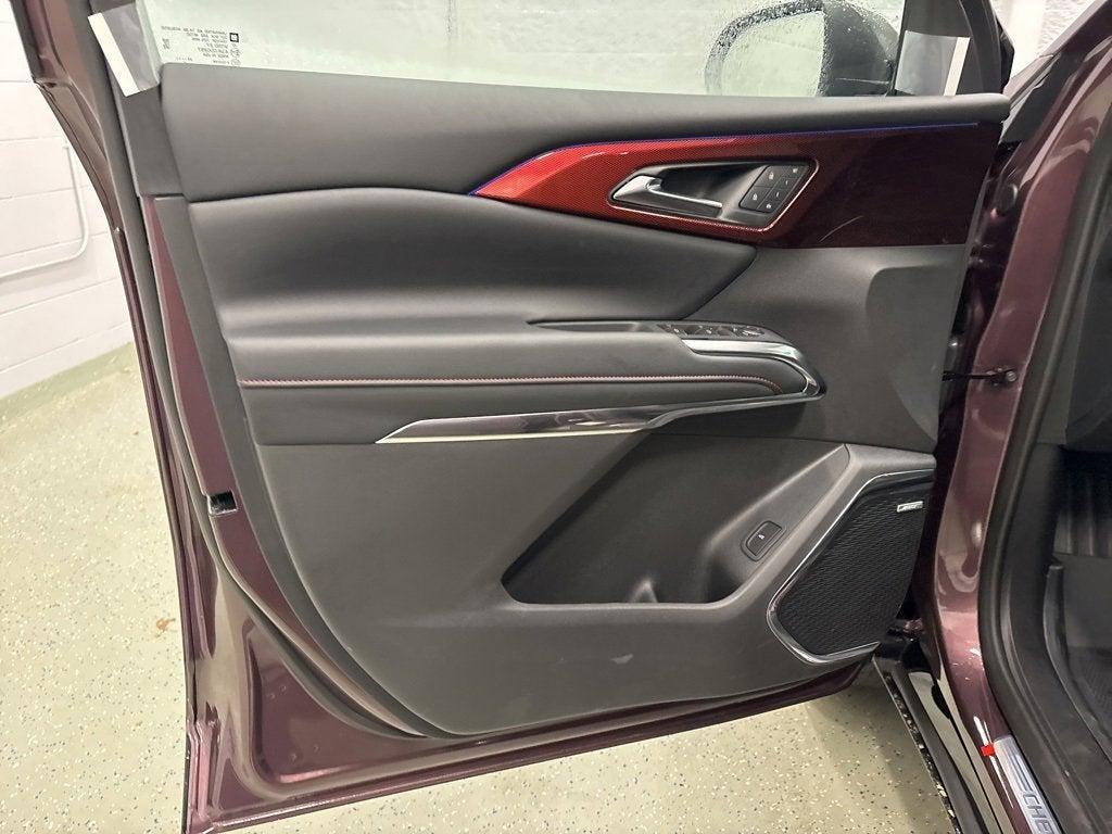 new 2026 Chevrolet Traverse car, priced at $56,999