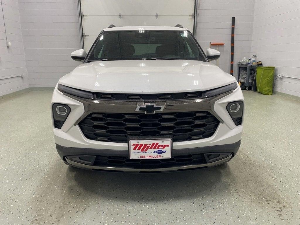 new 2025 Chevrolet TrailBlazer car, priced at $32,420