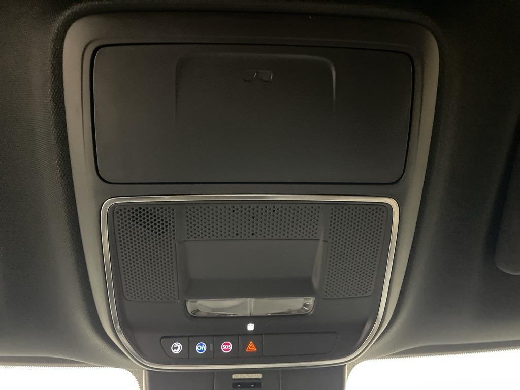 new 2025 Chevrolet Traverse car, priced at $54,999