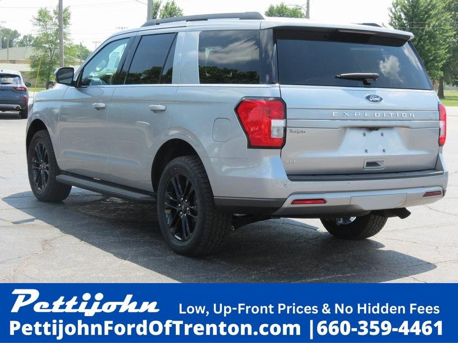 new 2024 Ford Expedition car, priced at $61,900