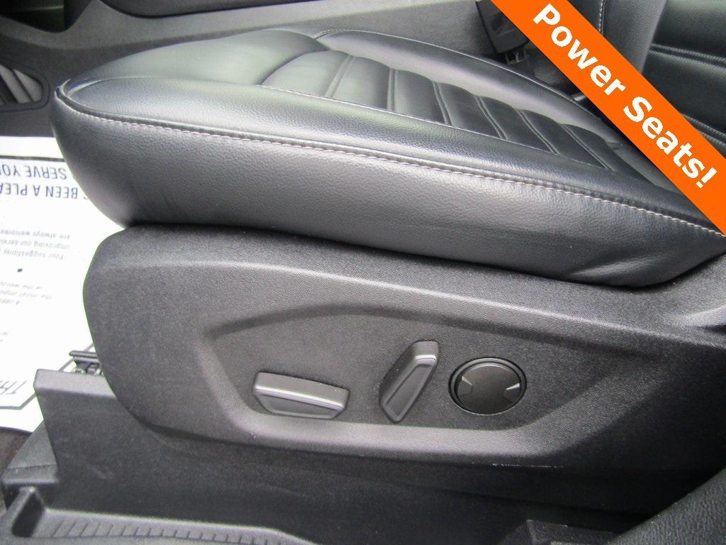 used 2024 Ford Edge car, priced at $25,500