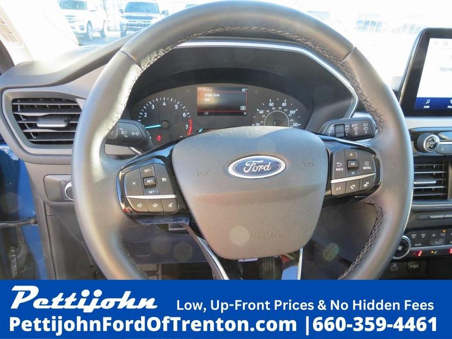 used 2022 Ford Escape car, priced at $20,950