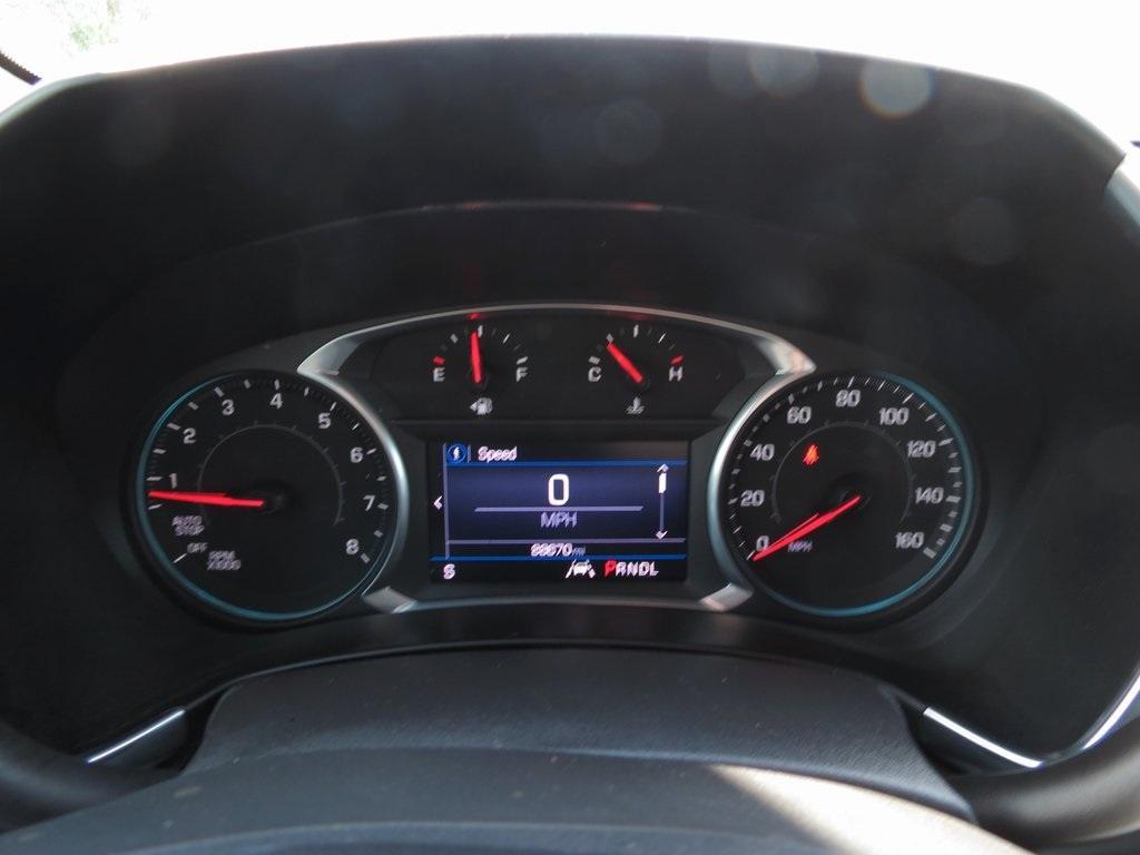 used 2022 Chevrolet Equinox car, priced at $17,500