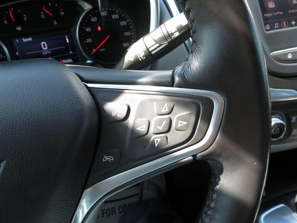 used 2022 Chevrolet Equinox car, priced at $17,500