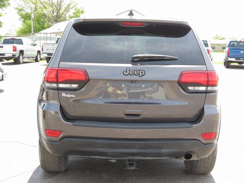 used 2016 Jeep Grand Cherokee car, priced at $18,995