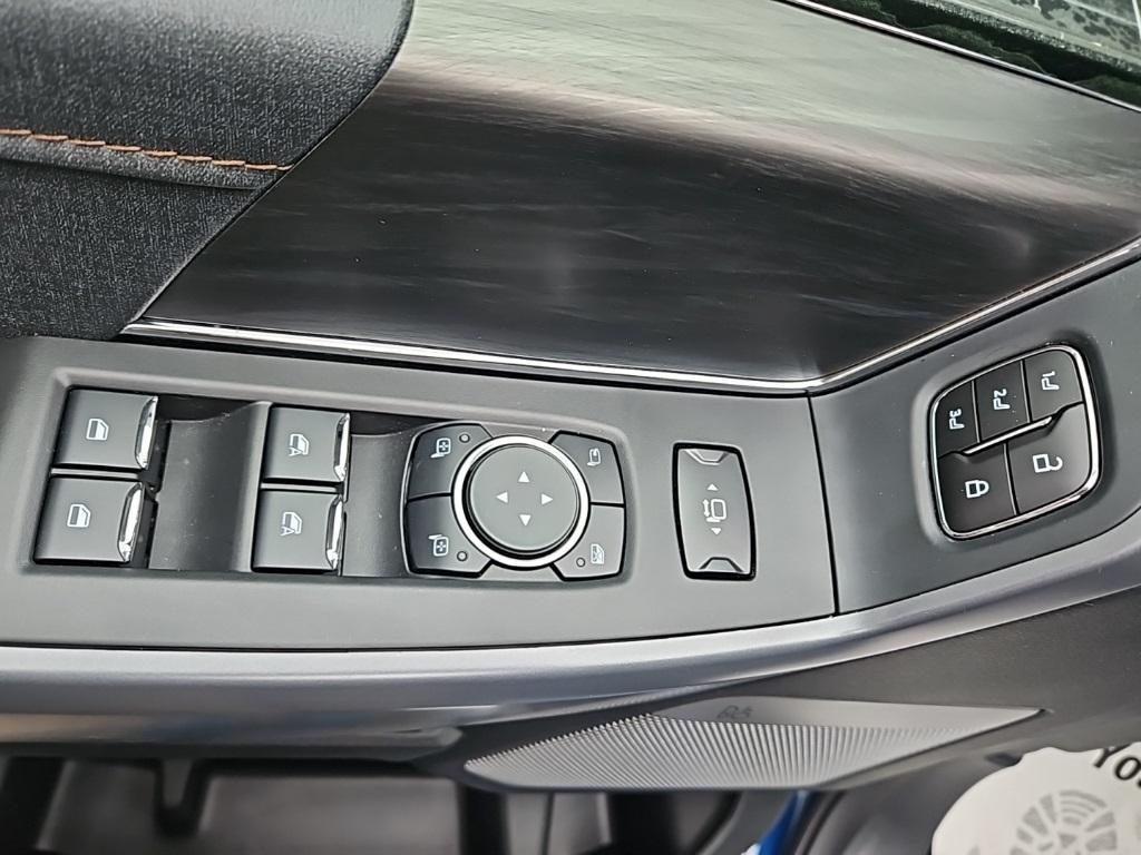 new 2025 Ford F-150 car, priced at $68,772