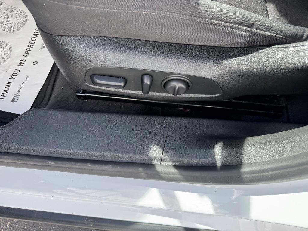 used 2021 Chevrolet Malibu car, priced at $13,950