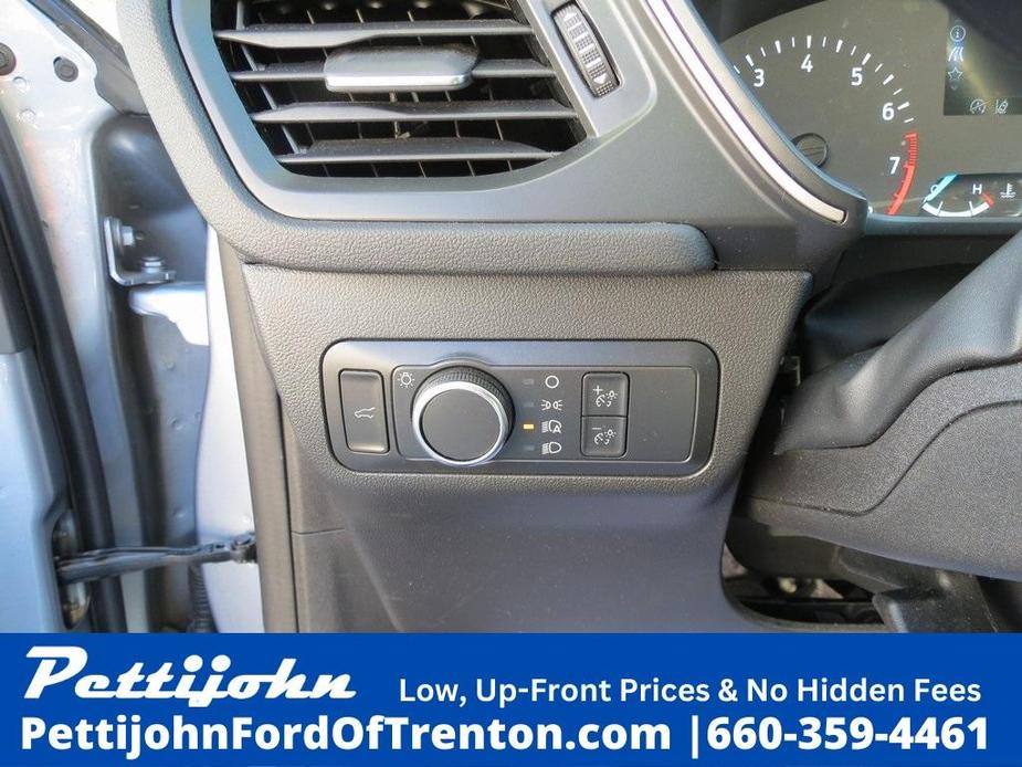 used 2022 Ford Escape car, priced at $18,900