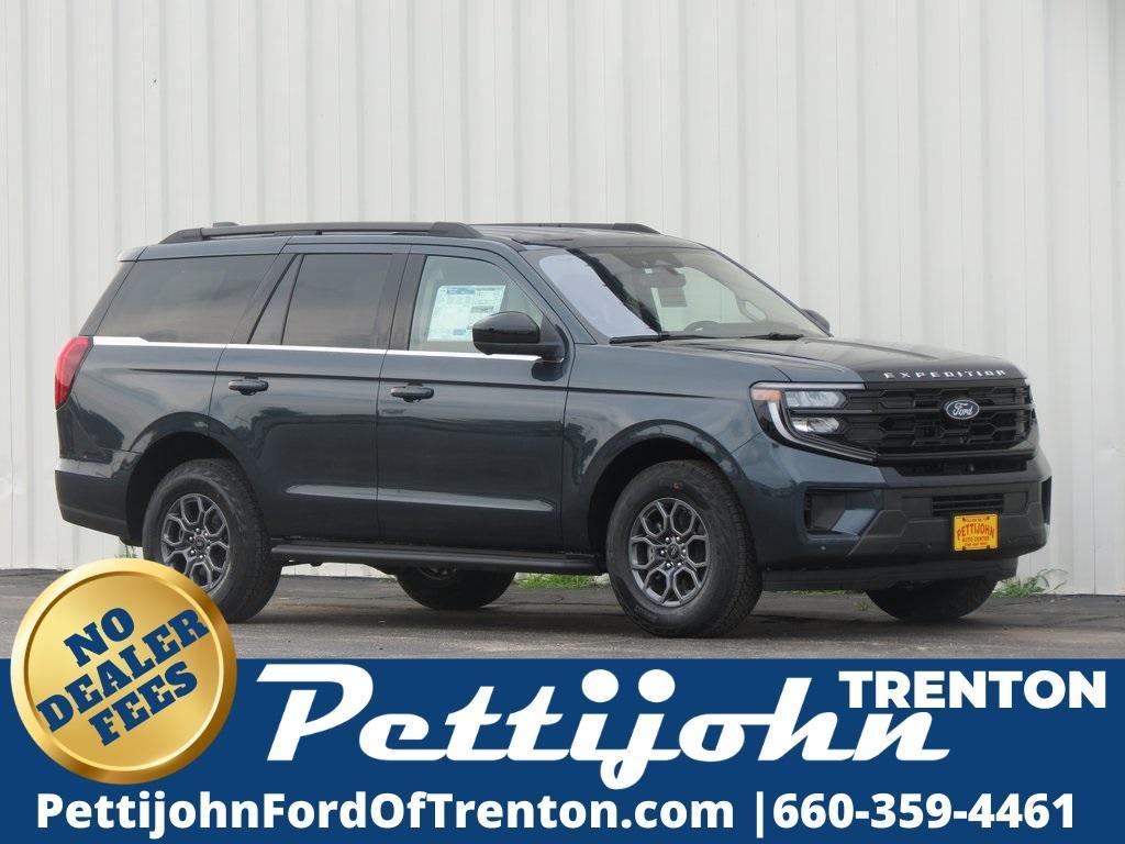 new 2025 Ford Expedition car, priced at $66,907