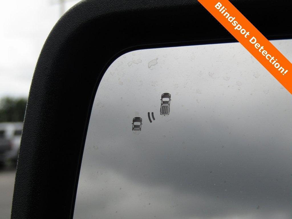 new 2025 Ford F-150 car, priced at $60,076