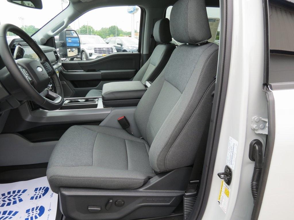 new 2024 Ford F-150 car, priced at $61,205