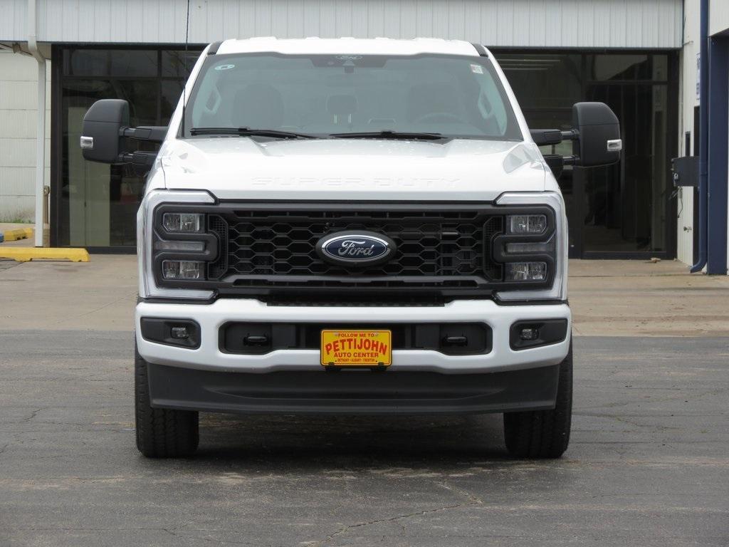 new 2025 Ford F-350 car, priced at $63,685