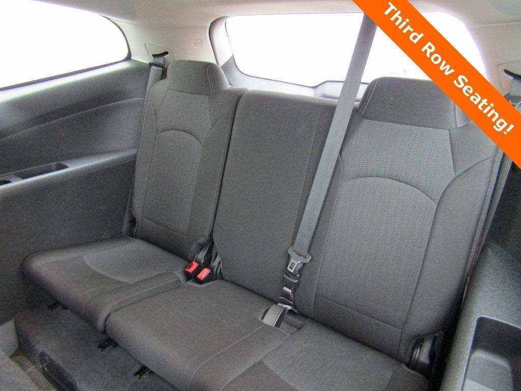 used 2017 Chevrolet Traverse car, priced at $11,295