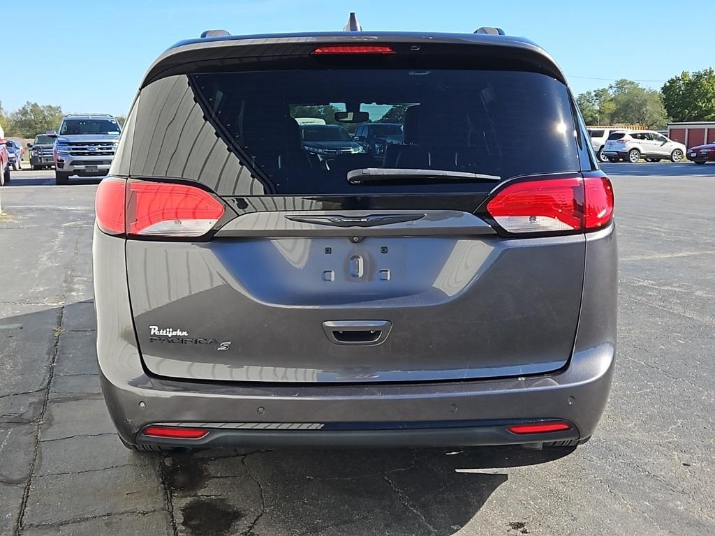 used 2020 Chrysler Pacifica car, priced at $17,995