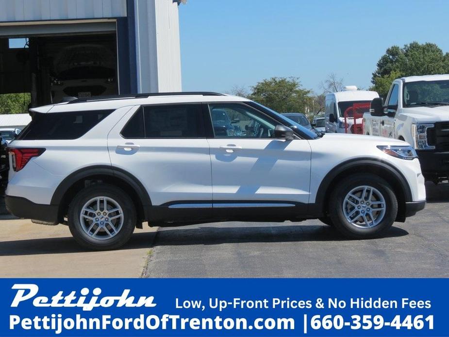 new 2025 Ford Explorer car, priced at $42,451