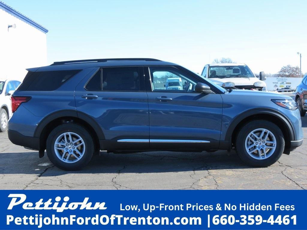 new 2025 Ford Explorer car, priced at $42,089