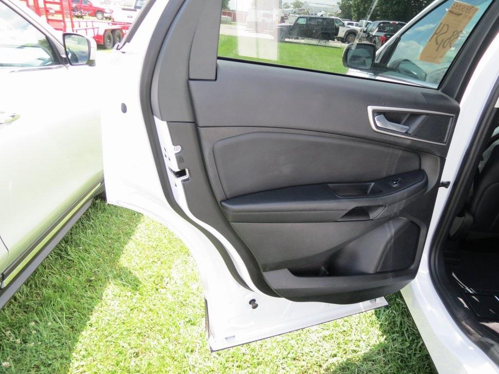 used 2024 Ford Edge car, priced at $25,500