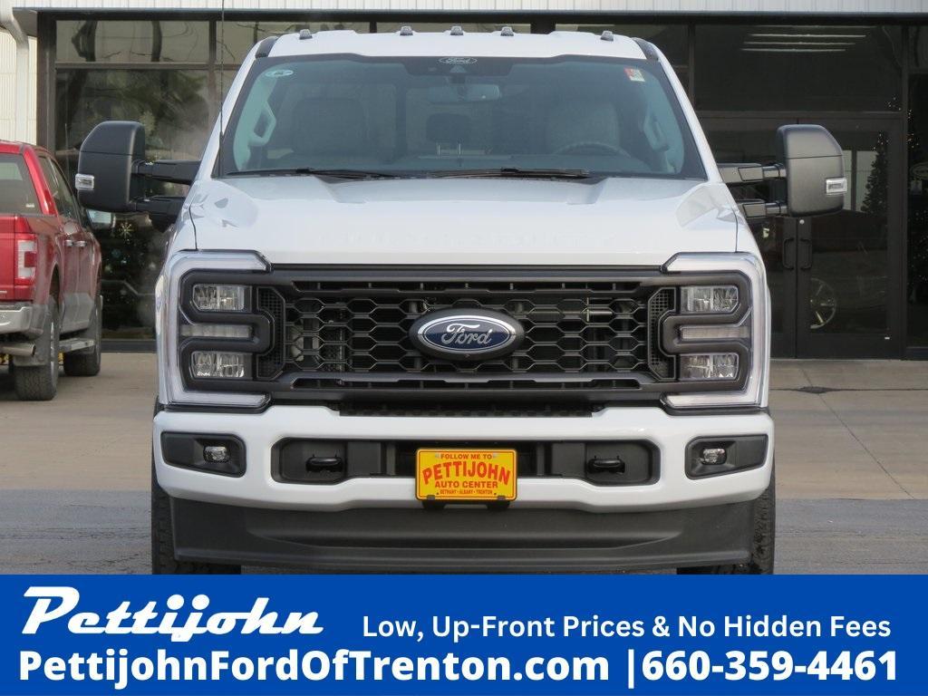 new 2024 Ford F-250 car, priced at $64,225