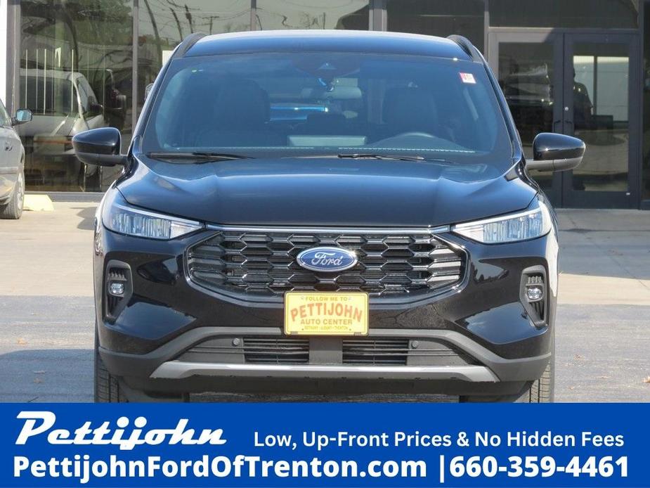 new 2025 Ford Escape car, priced at $33,977