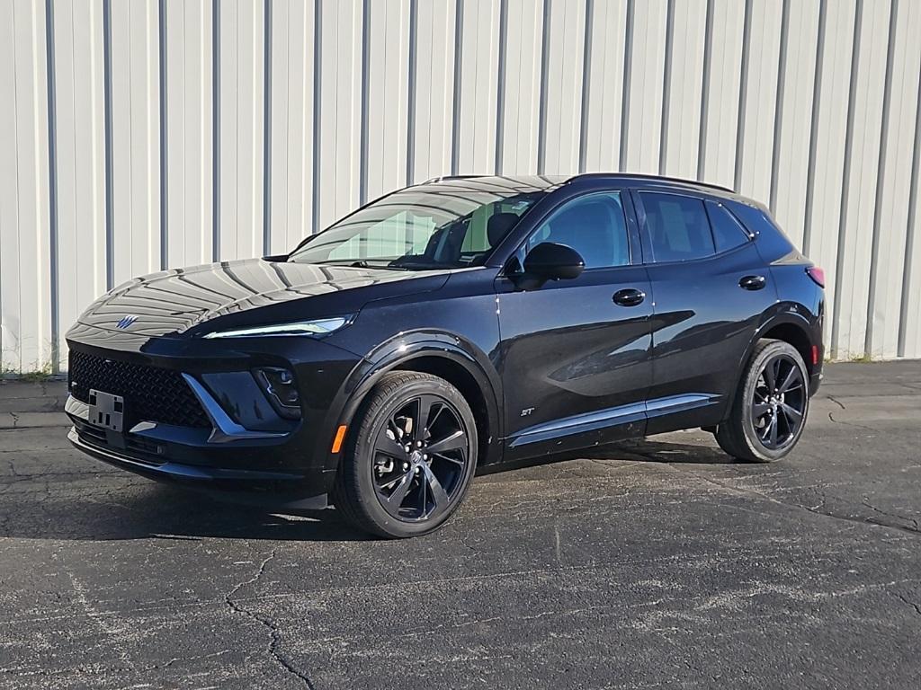 used 2024 Buick Envision car, priced at $27,500