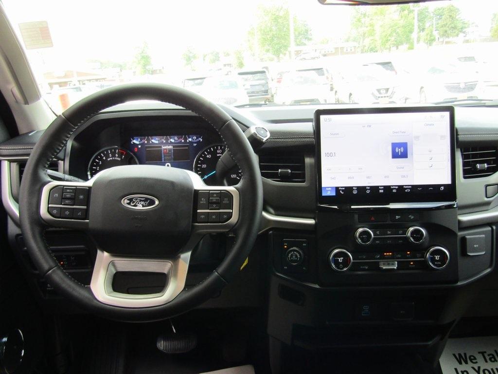 used 2023 Ford Expedition Max car