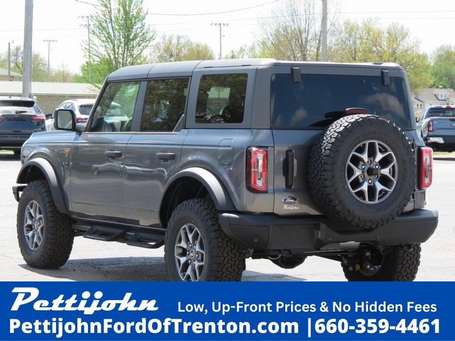 new 2024 Ford Bronco car, priced at $60,902