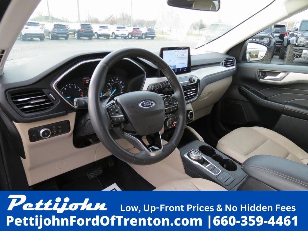 used 2022 Ford Escape car, priced at $23,900