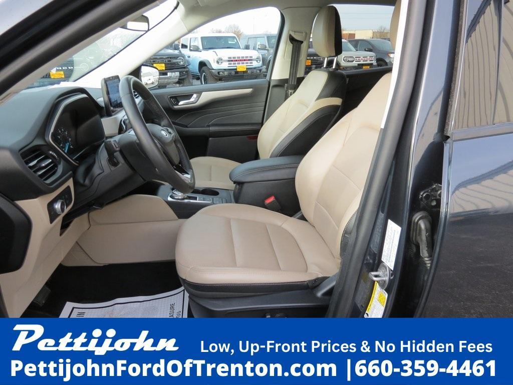 used 2022 Ford Escape car, priced at $23,900