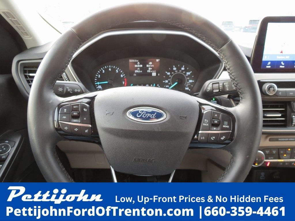 used 2022 Ford Escape car, priced at $23,900